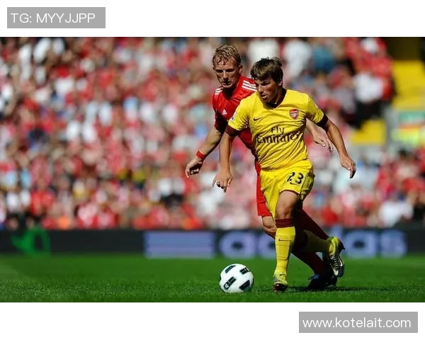 七十年风云足球传奇明星回顾与辉煌成就展现